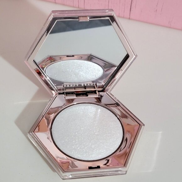 Fenty Beauty By Rihanna Diamond Bomb Powder NIB Listing 2 of 2 - Picture 11 of 12